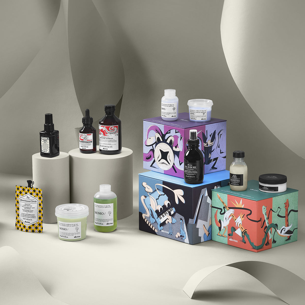 Davines International OI Nocturnal In A Dream Gift Set for All Hair Types - Luxurious routine set for amazing shine and beauty to the hair