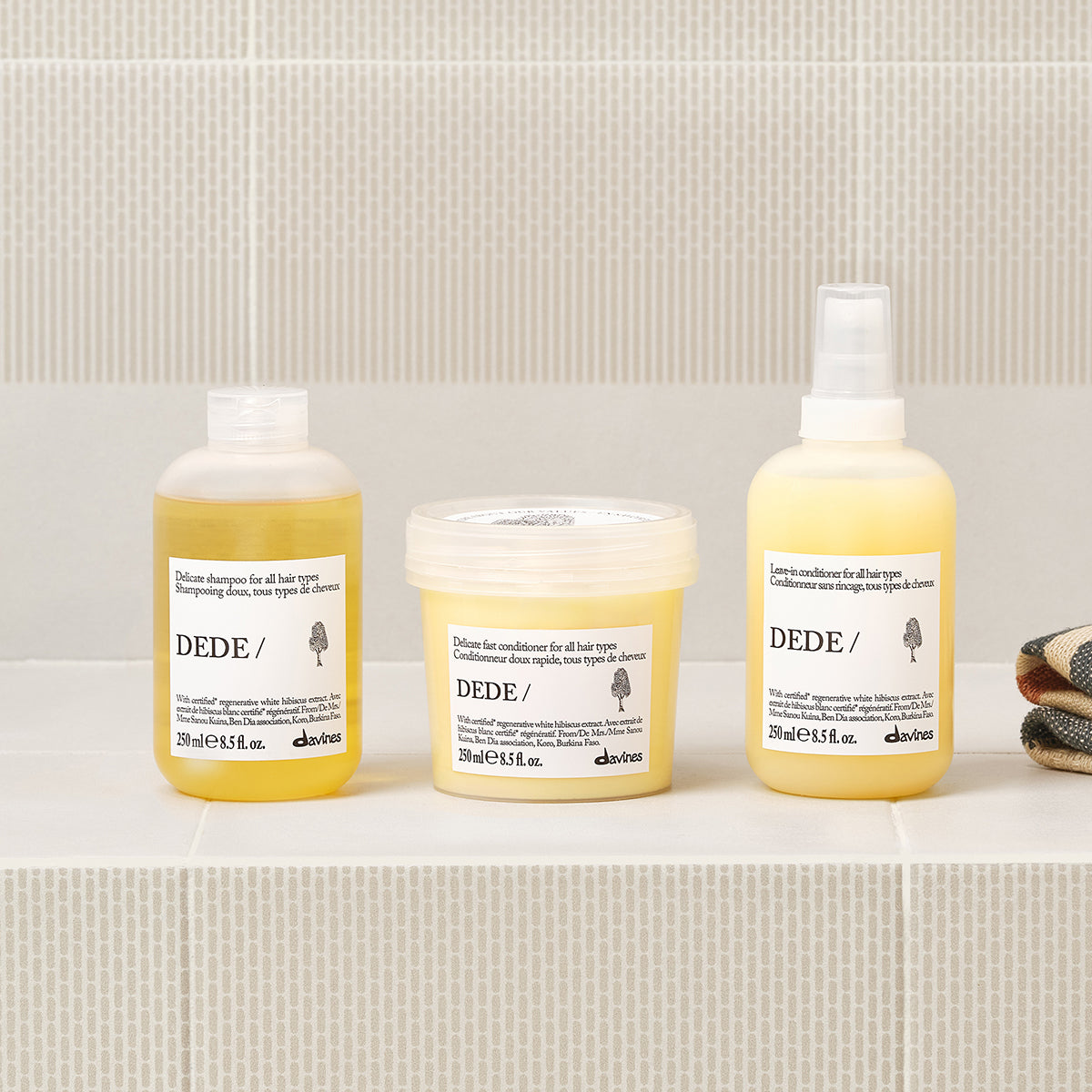 Davines International DEDE Shampoo - Delicate shampoo for all hair types