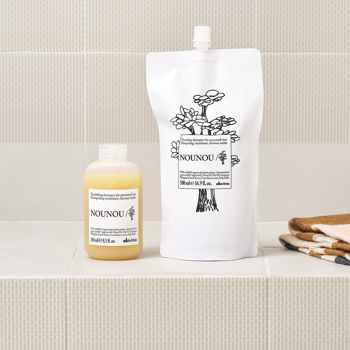 
Davines International NOUNOU Shampoo - Nourishing shampoo for processed hair