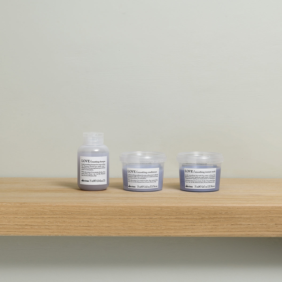 Translation missing: en.products.general.vendor: ESSENTIAL HAIRCARE LOVE Smoothing Shampoo  Smoothing shampoo for coarse or frizzy hair -100x.jpg?v=1767883539
